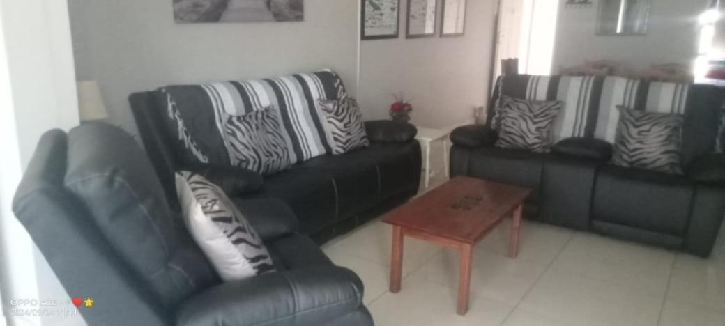Appartamento Unit 30 The Bridge - Family Unit In A Prime Spot On The Ground Floor Saint Lucia Estuary Esterno foto